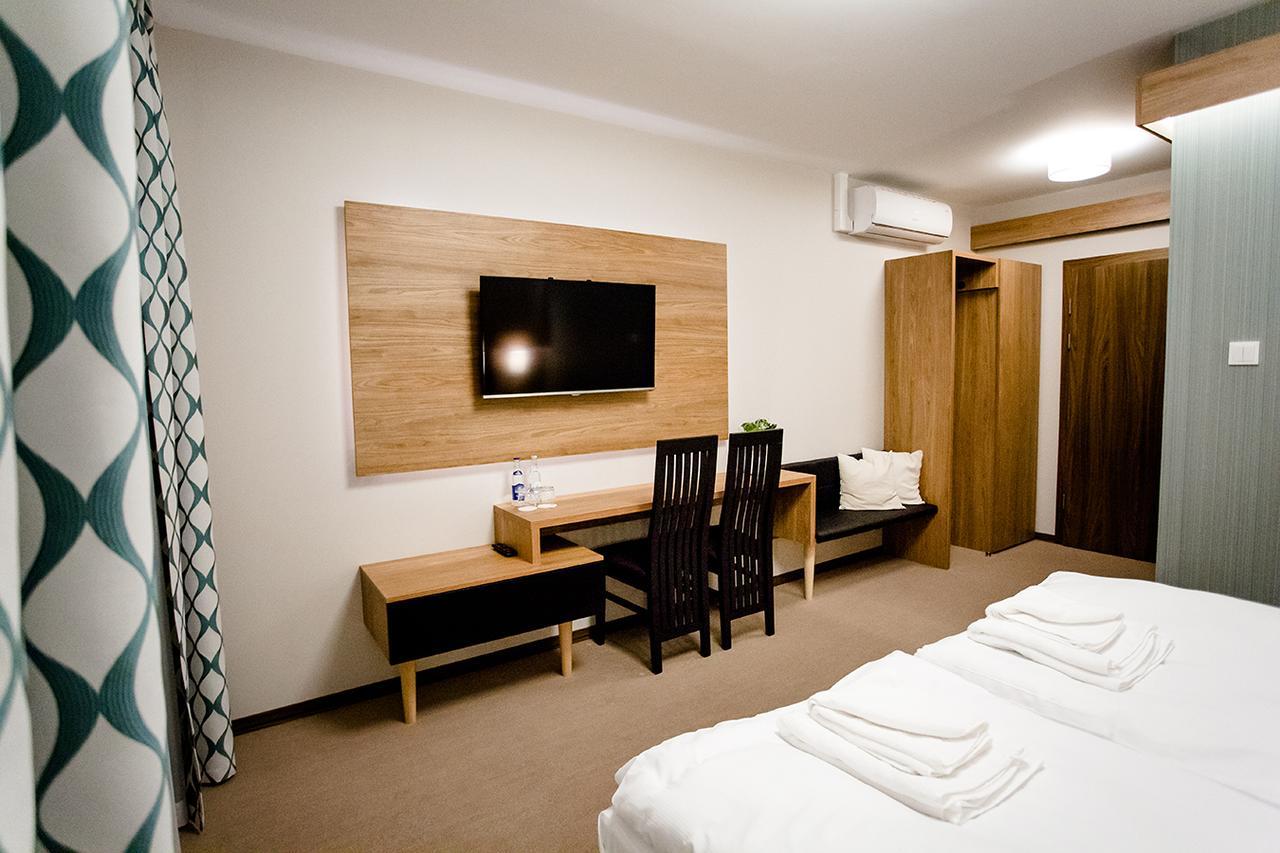 Bulwary Biznes Bed & Breakfast Mielec Exterior photo